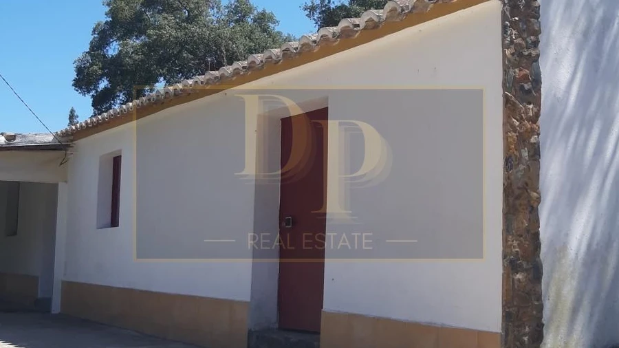 Quinta T2 para Venda em Marmelete