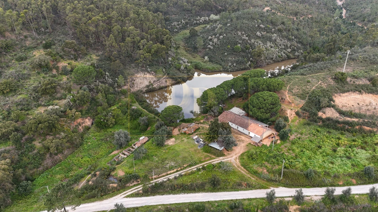 Moradia para Venda em Marmelete Foto 1