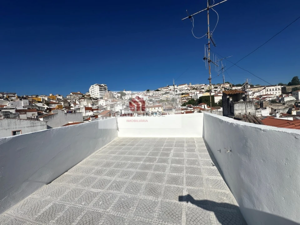 Apartamento T4 para Venda em Caia, São Pedro e Alcáçova Foto 7