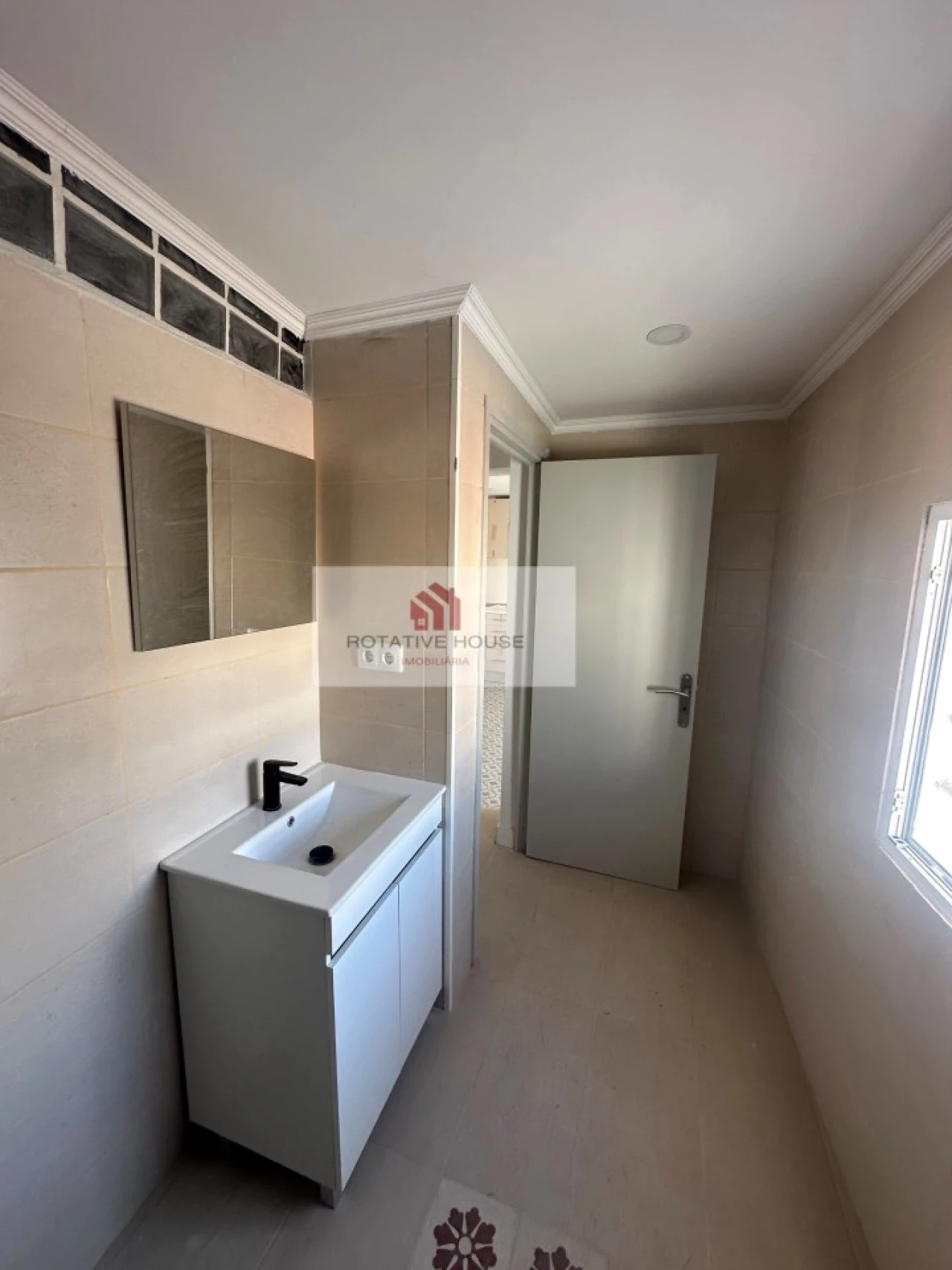 Apartamento T4 para Venda em Caia, São Pedro e Alcáçova Foto 11
