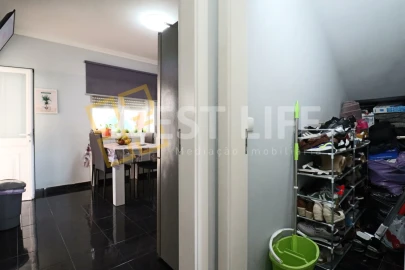 Moradia T3 para Venda em A dos Cunhados e Maceira