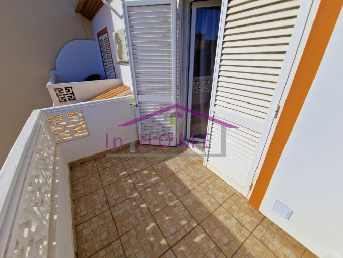Moradia T2 para Venda em Albufeira e Olhos de Água Foto 12
