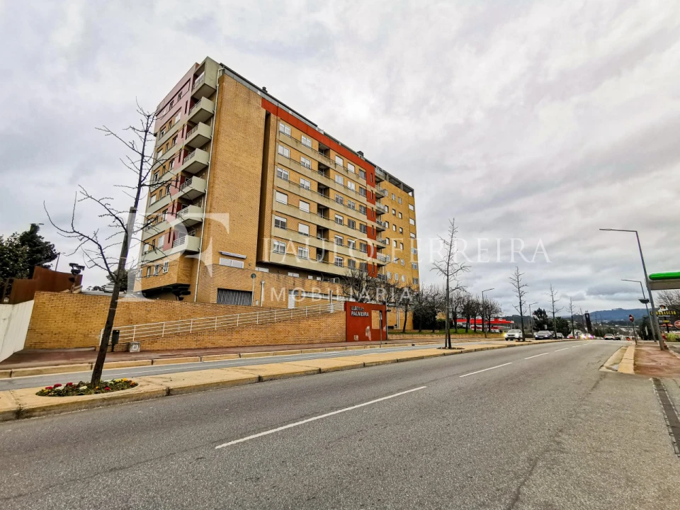 Apartamento T2 para Arrendamento em Antas e Abade de Vermoim Foto 1