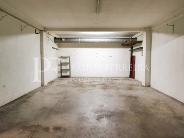 Apartamento T2 para Arrendamento em Antas e Abade de Vermoim