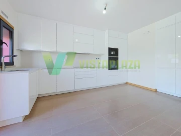 Moradia T3 para Venda em Guia