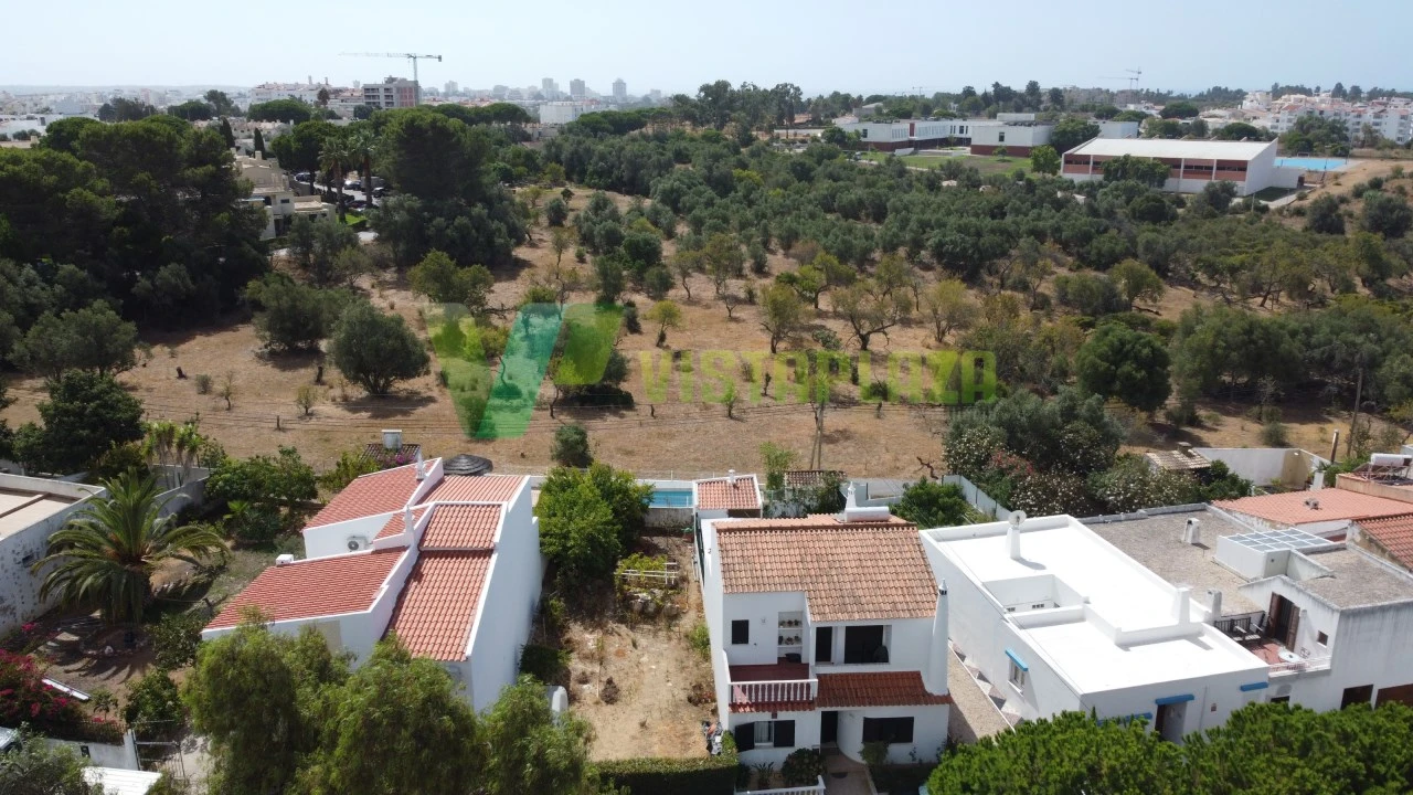 Terreno para Venda em Alvor Foto 3