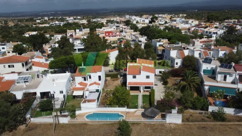 Terreno para Venda em Alvor
