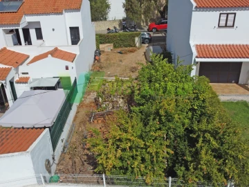 Terreno para Venda em Alvor