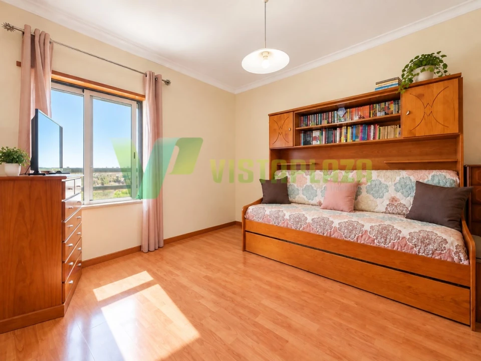 Apartamento T4 para Venda em Portimão Foto 18