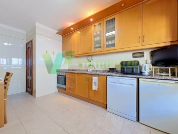 Apartamento T4 para Venda em Portimão