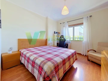 Apartamento T4 para Venda em Portimão