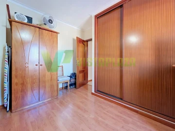 Apartamento T4 para Venda em Portimão