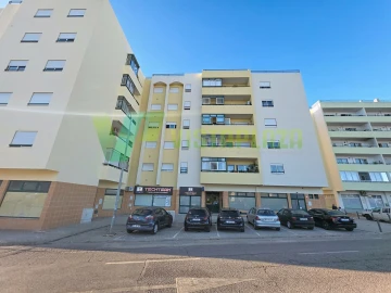 Apartamento T4 para Venda em Portimão