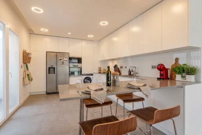Apartamento T4 para Venda em Cascais e Estoril