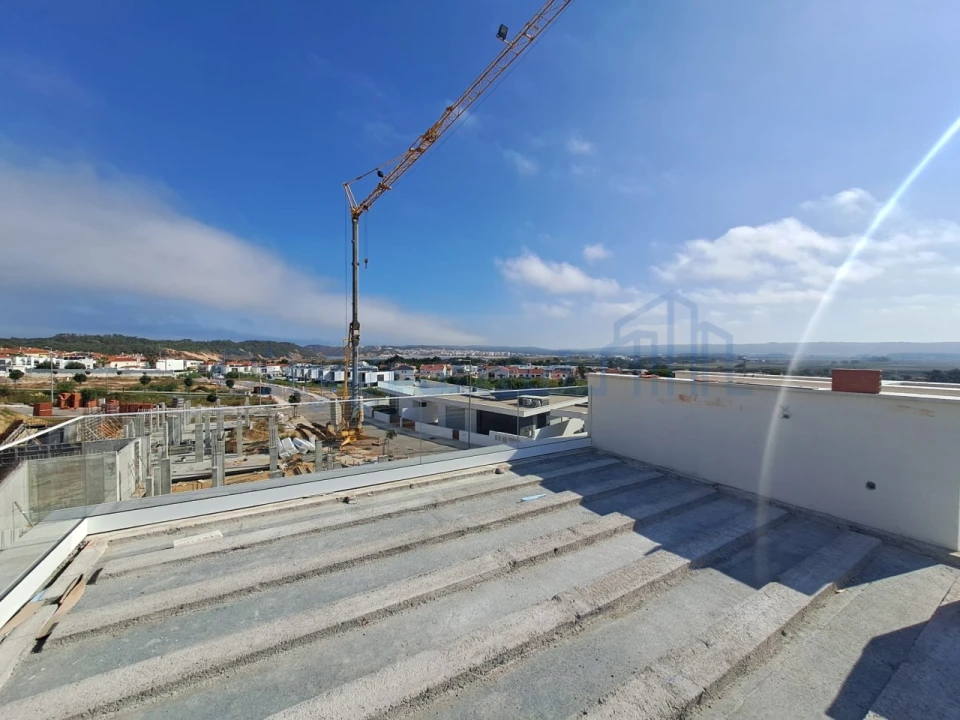 Moradia T3 para Venda em Tornada e Salir do Porto Foto 10