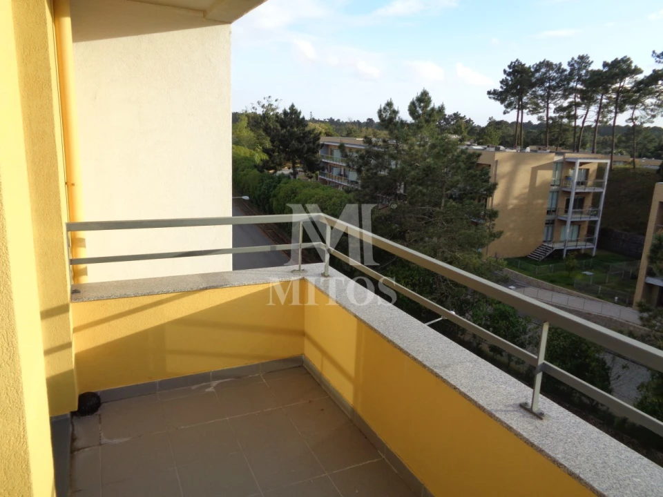 Apartamento T2 para Arrendamento em Darque Foto 14