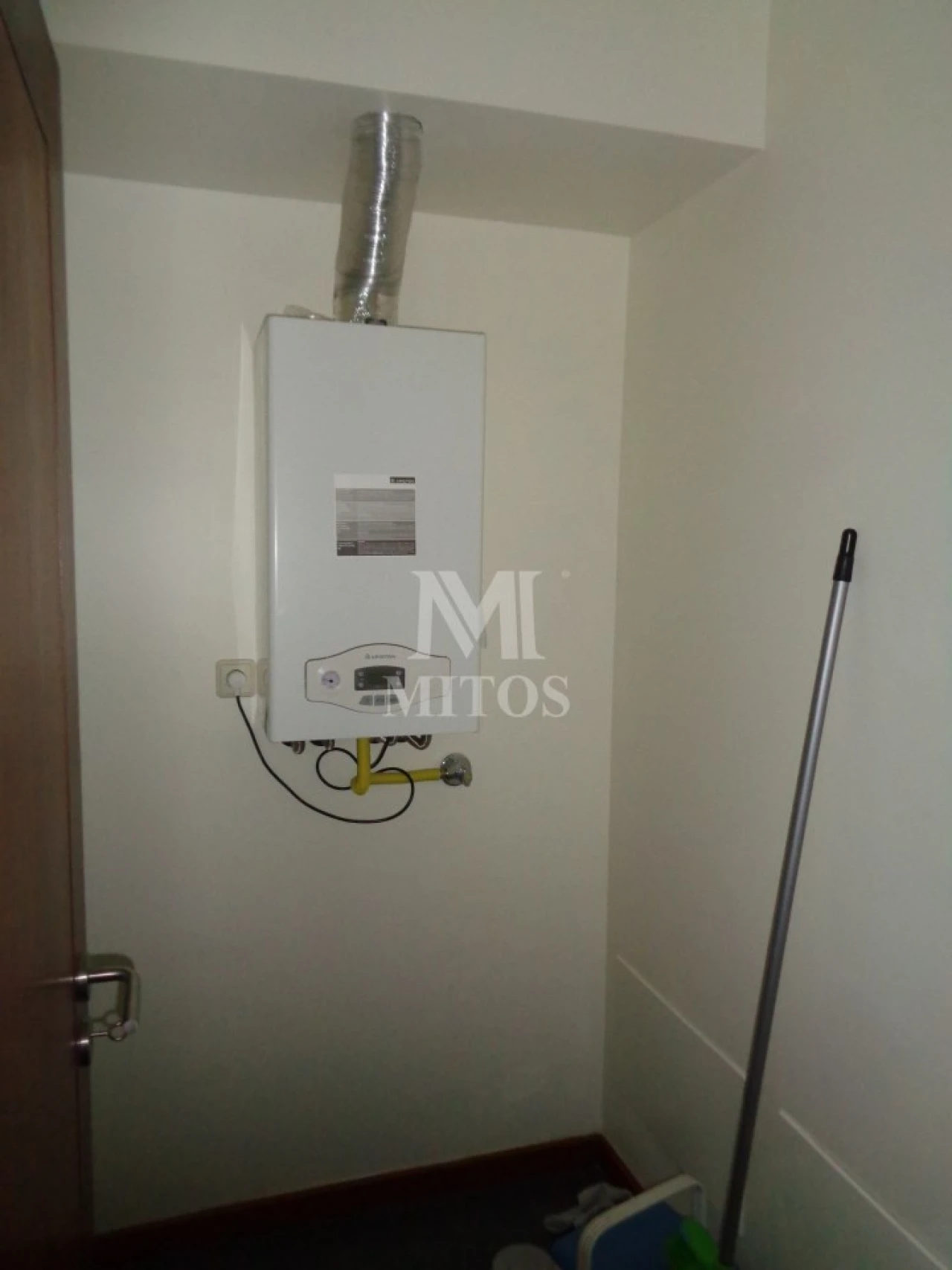 Apartamento T2 para Arrendamento em Darque Foto 13