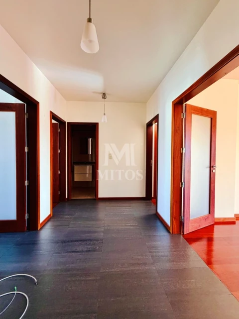 Apartamento T2 para Arrendamento em Darque