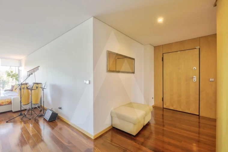 Apartamento T3 para Arrendamento em Glória e Vera Cruz Foto 7