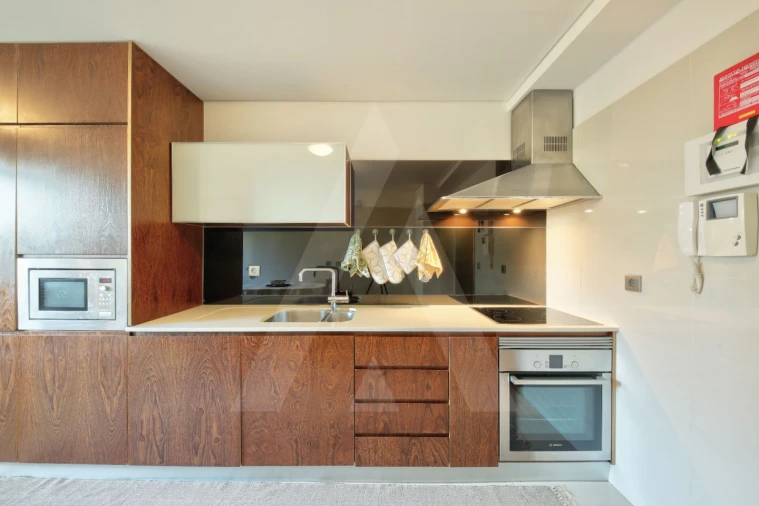 Apartamento T3 para Arrendamento em Glória e Vera Cruz Foto 12