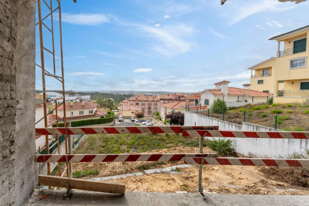 Moradia T4 para Venda em Leiria, Pousos, Barreira e Cortes Foto 27