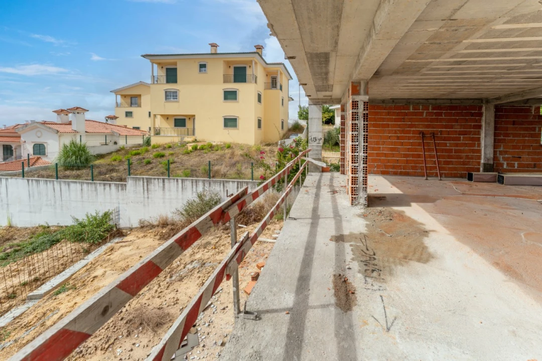 Moradia T4 para Venda em Leiria, Pousos, Barreira e Cortes Foto 29