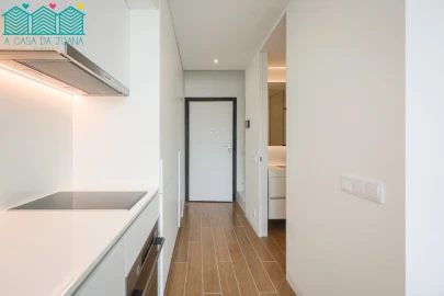 Apartamento T1 para Arrendamento em Glória e Vera Cruz