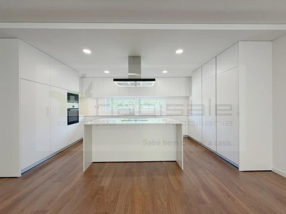 Apartamento T2 para Venda em Alcabideche Foto 4
