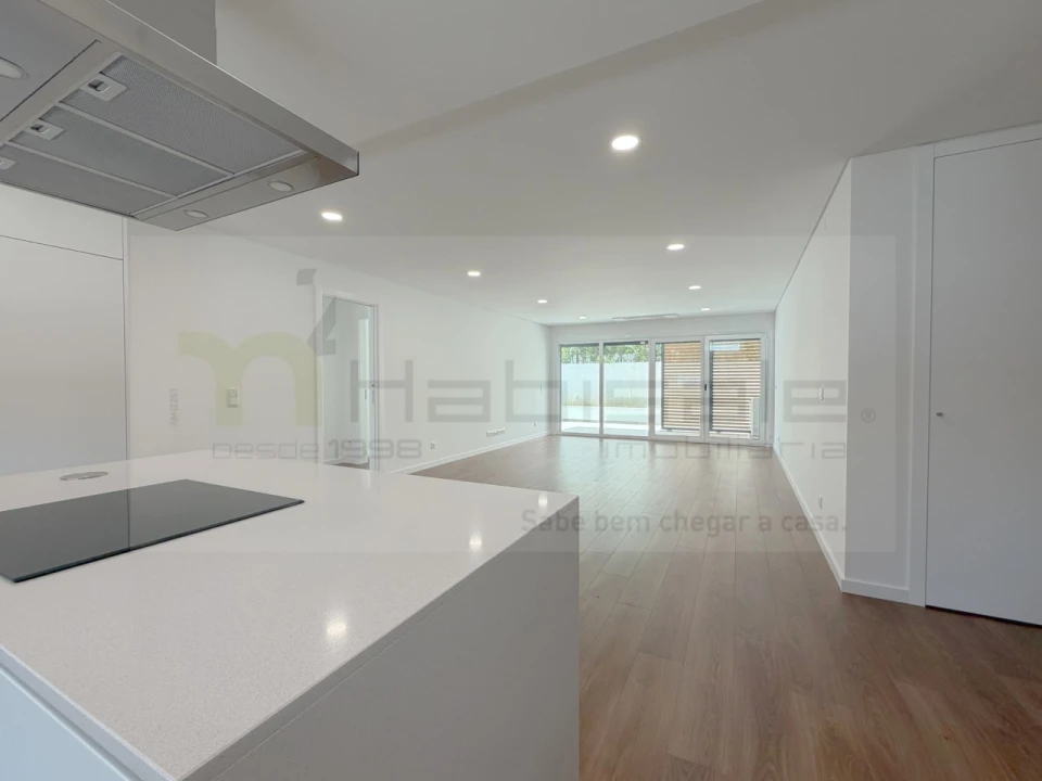 Apartamento T2 para Venda em Alcabideche Foto 7