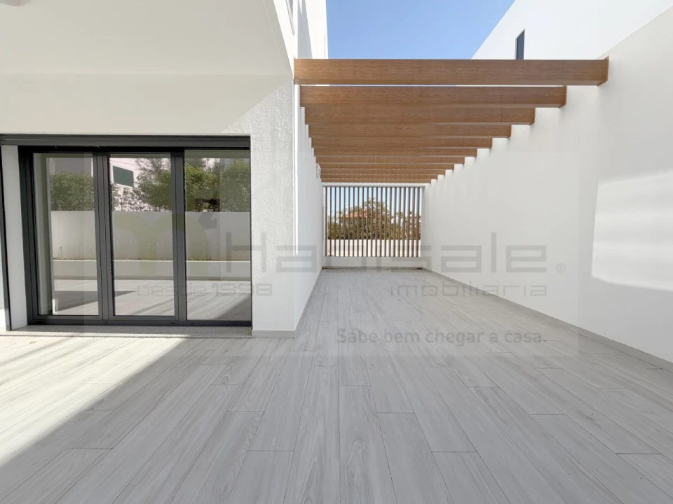 Apartamento T2 para Venda em Alcabideche Foto 10