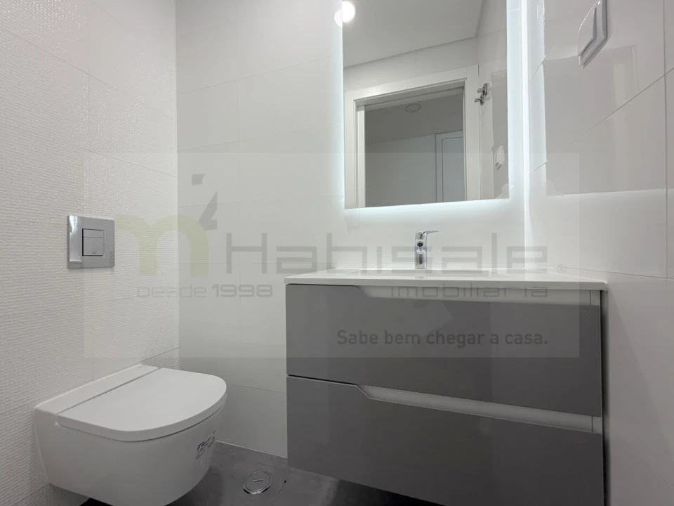 Apartamento T2 para Venda em Alcabideche Foto 13