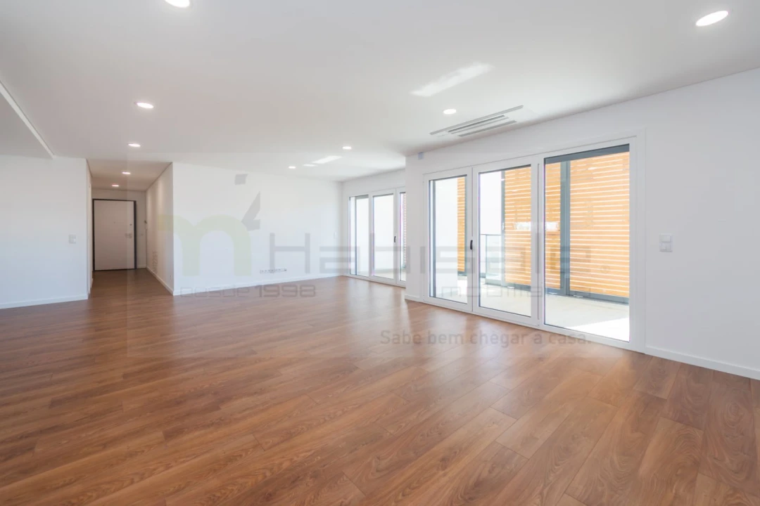 Apartamento T2 para Venda em Alcabideche Foto 7