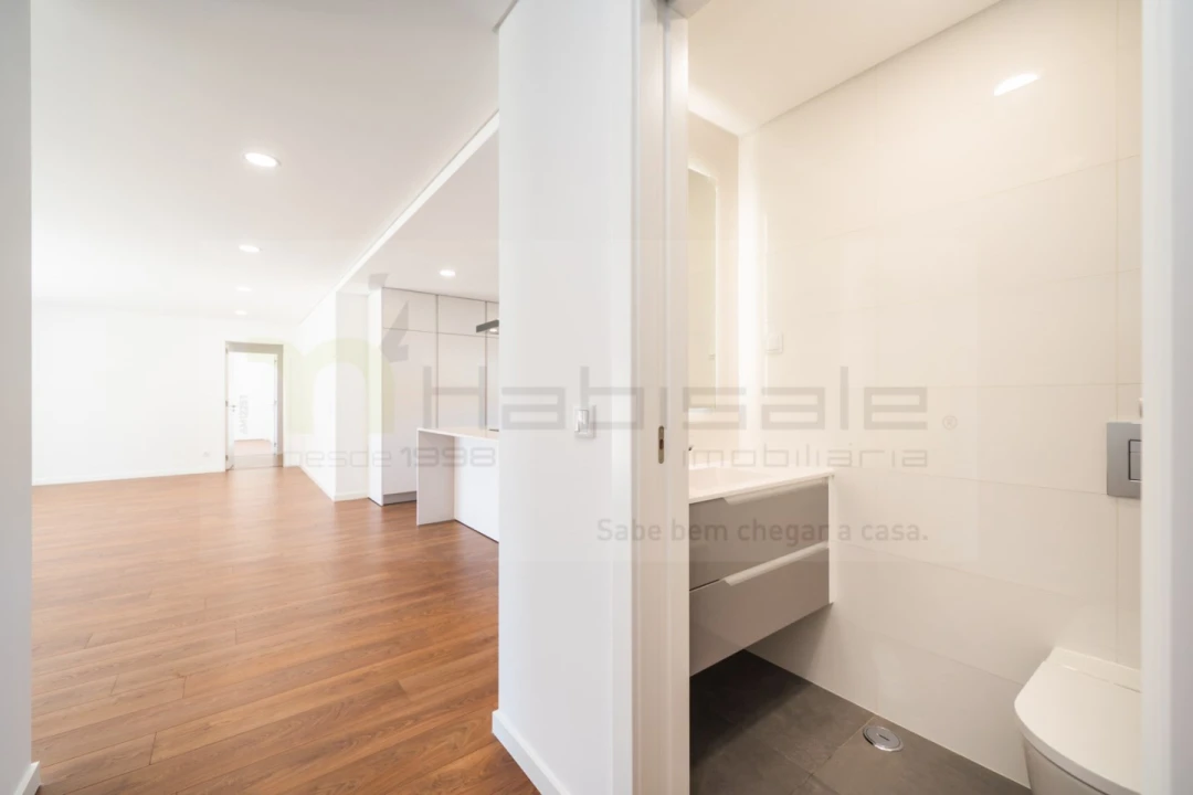 Apartamento T2 para Venda em Alcabideche Foto 8