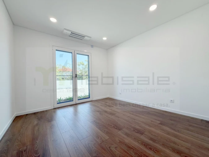 Apartamento T2 para Venda em Alcabideche Foto 15