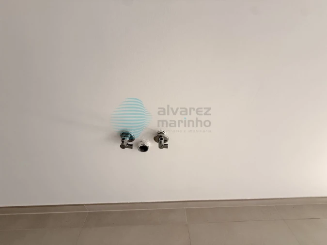 Loja para Arrendamento em Santa Maria, São Pedro e Matacães Foto 13