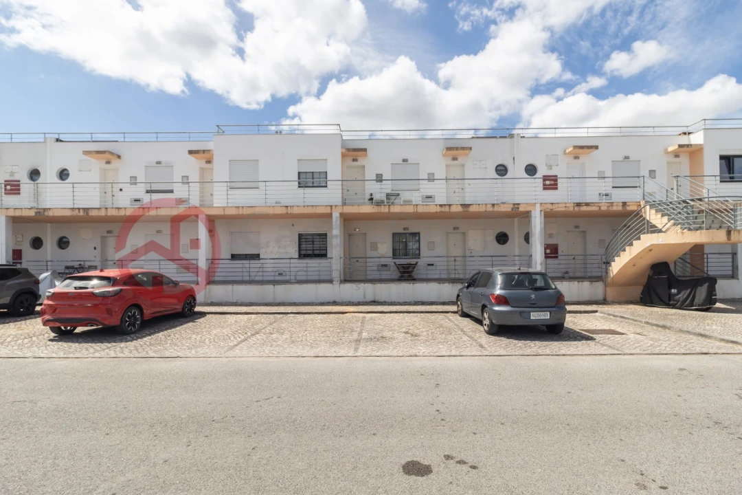 Apartamento T1 para Venda em Quinta do Anjo Foto 3