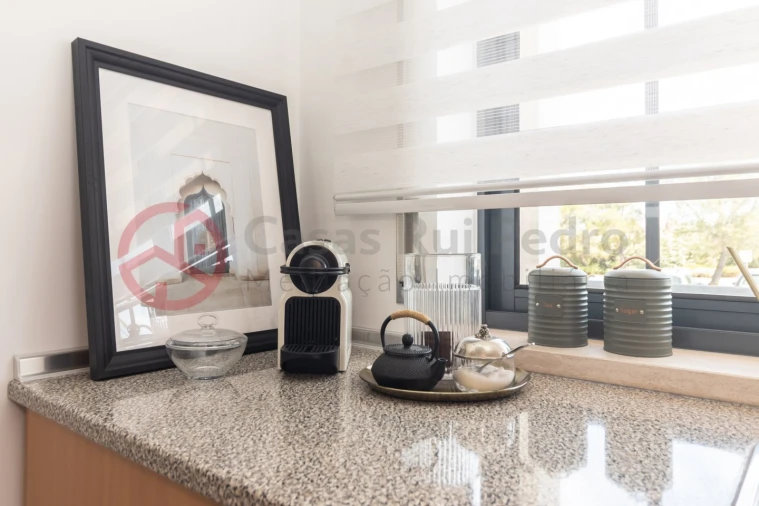 Apartamento T1 para Venda em Quinta do Anjo Foto 19