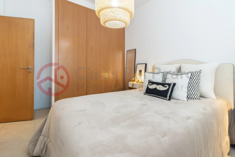 Apartamento T1 para Venda em Quinta do Anjo Foto 27
