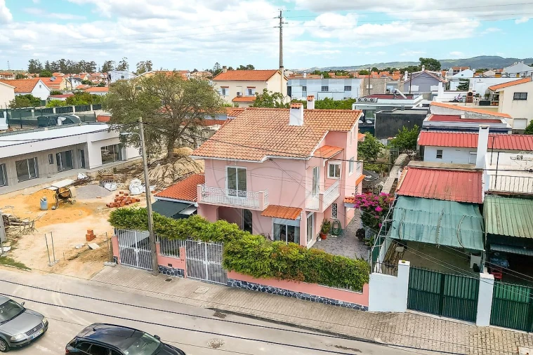 Moradia T3 para Venda em Fernao Ferro Foto 31