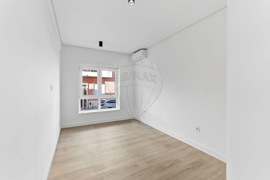 Apartamento T2 para Venda em Baixa da Banheira e Vale da Amoreira Foto 20