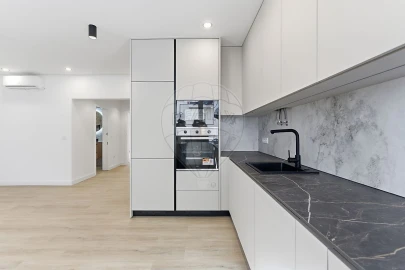 Apartamento T2 para Venda em Baixa da Banheira e Vale da Amoreira