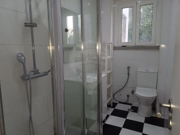 Apartamento T2 para Arrendamento em São Domingos de Benfica
