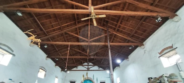 Armazém para Venda em Olaia e Paço