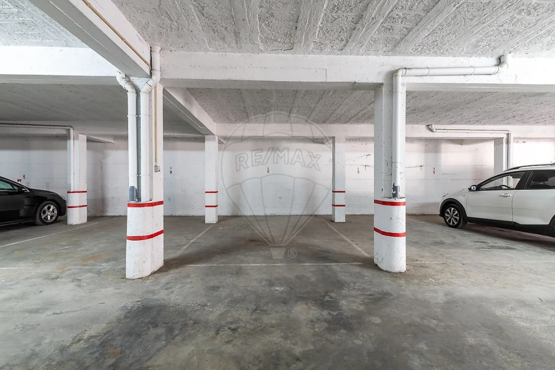 Apartamento T2 para Venda em Lourinhã e Atalaia Foto 21