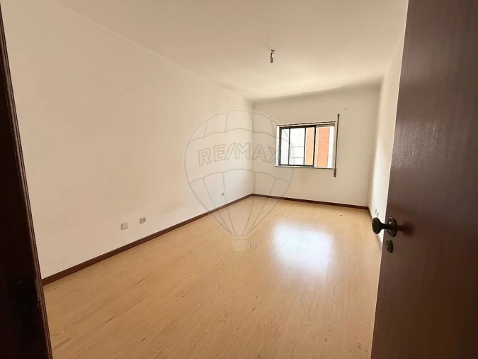 Apartamento T2 para Venda em Lousã e Vilarinho Foto 12
