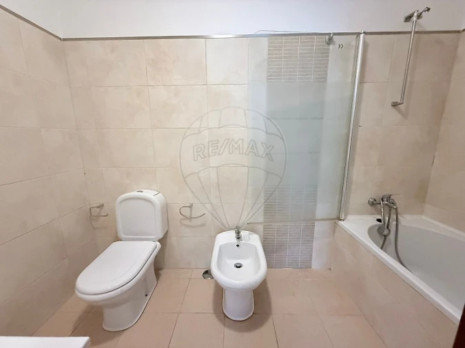 Apartamento T2 para Venda em Lousã e Vilarinho Foto 11