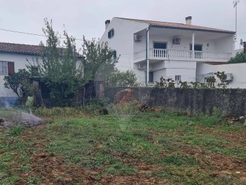 Moradia T2 para Venda em Envendos