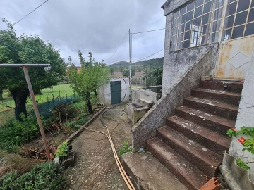 Moradia T2 para Venda em Envendos