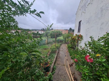 Moradia T2 para Venda em Envendos
