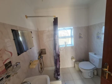 Moradia T2 para Venda em Envendos